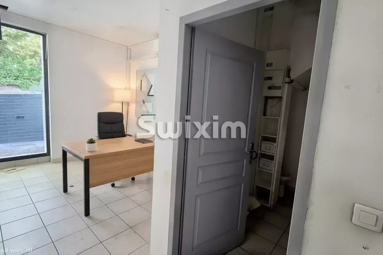 comercial local 1 sala para venda sobre Avignon (84000)