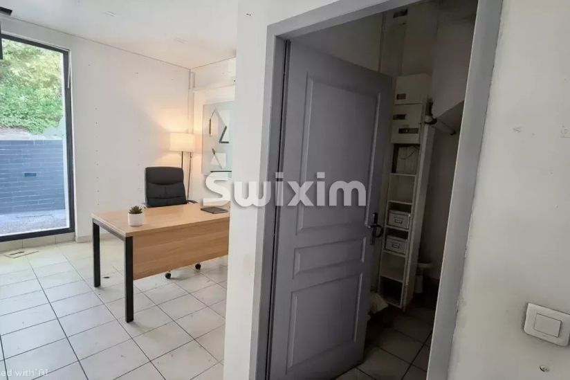 Venda Comercial local Avignon 1&nbsp;sala 23&nbsp;m²