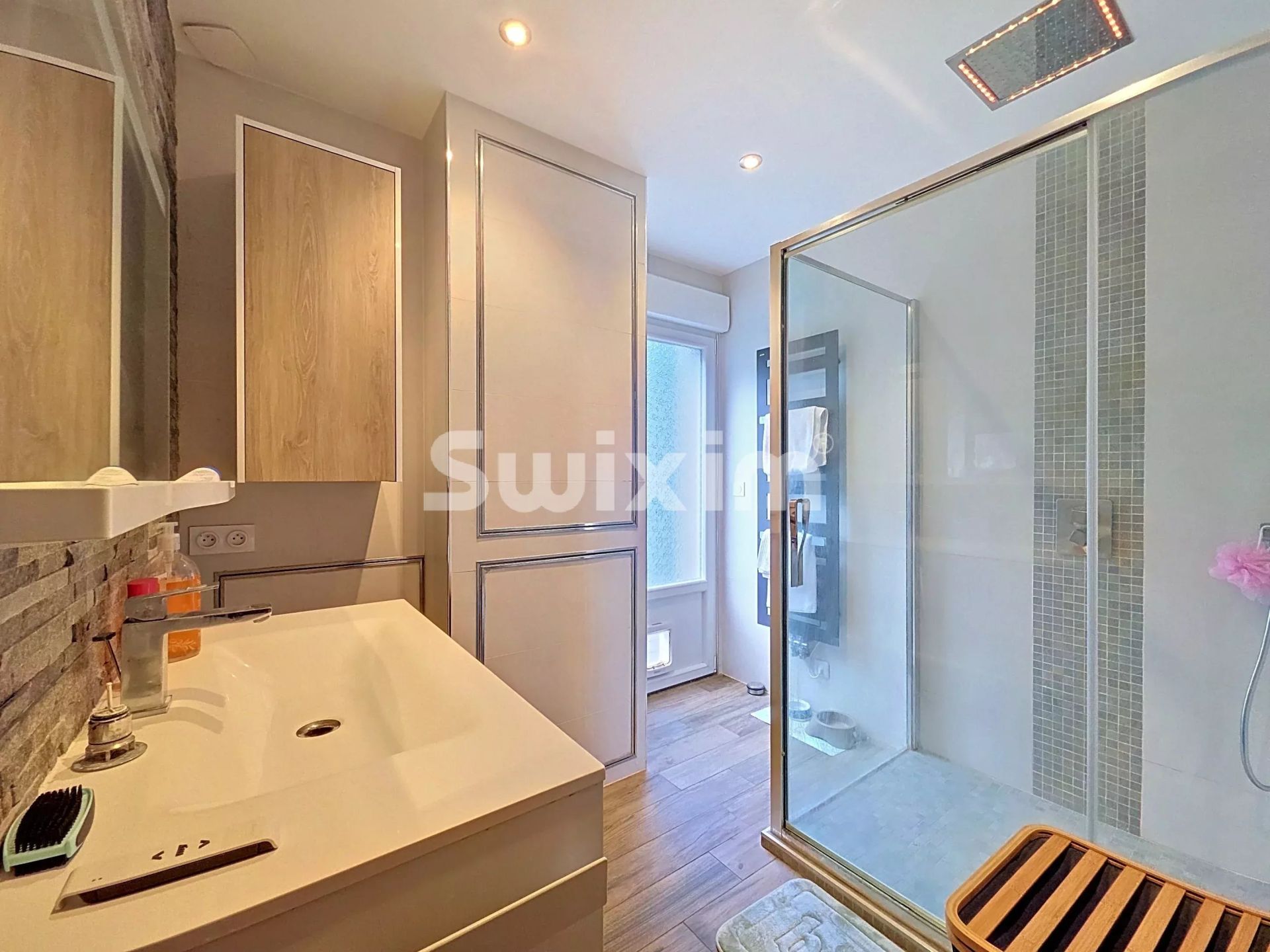 maison 5 Pièces en vente sur Divonne-les-Bains (01220)