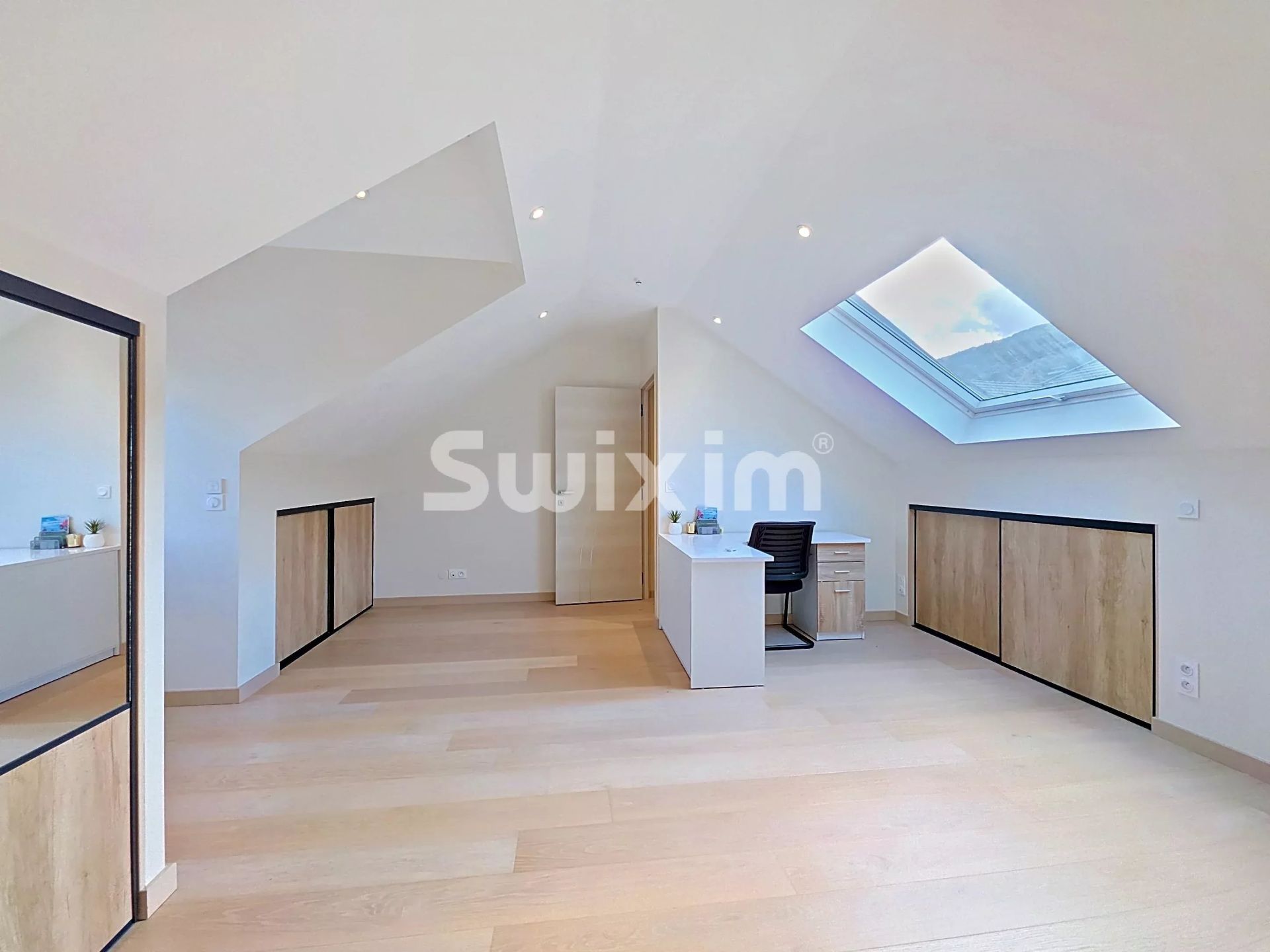 maison 5 Pièces en vente sur Divonne-les-Bains (01220)