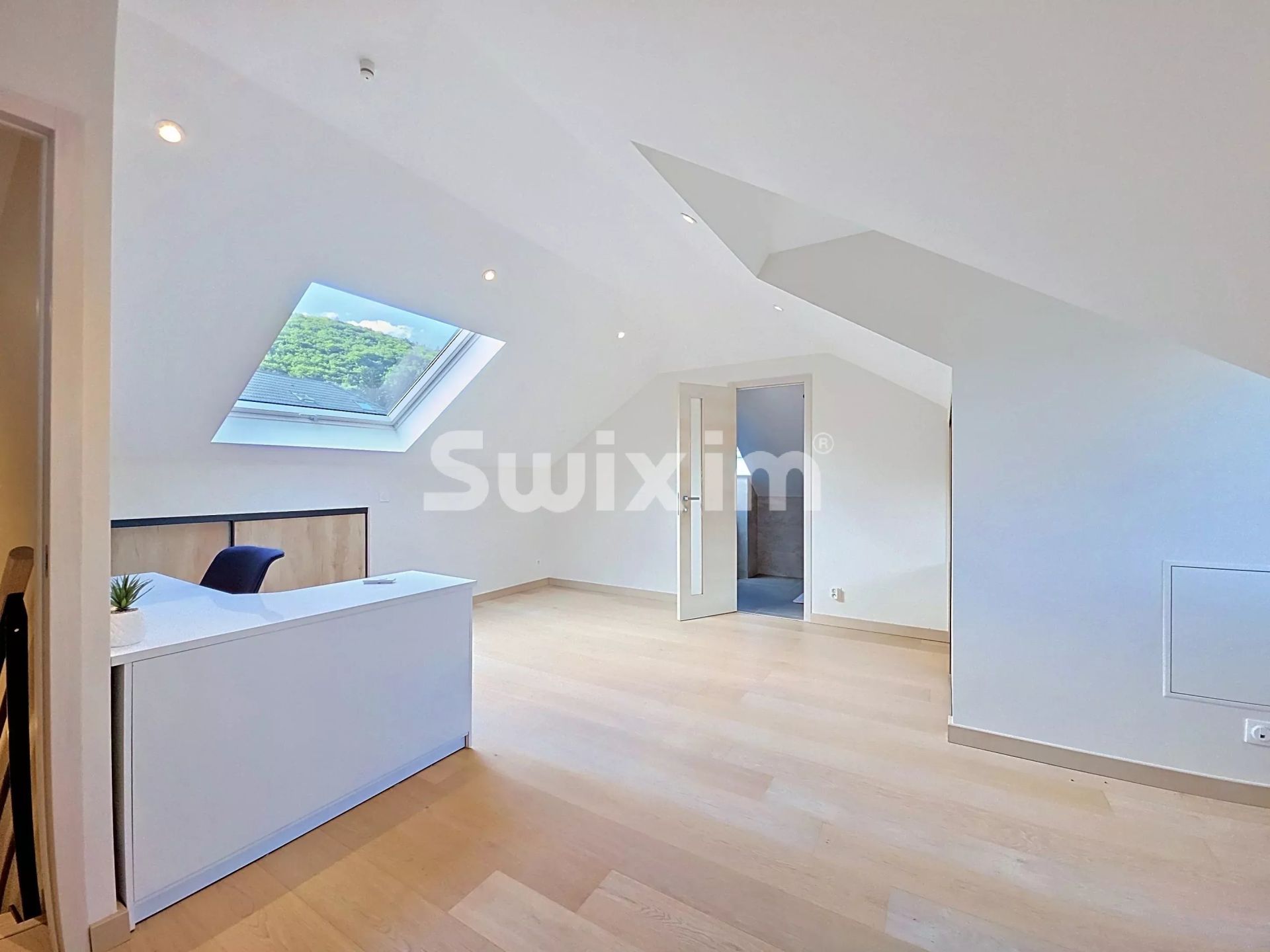 maison 5 Pièces en vente sur Divonne-les-Bains (01220)