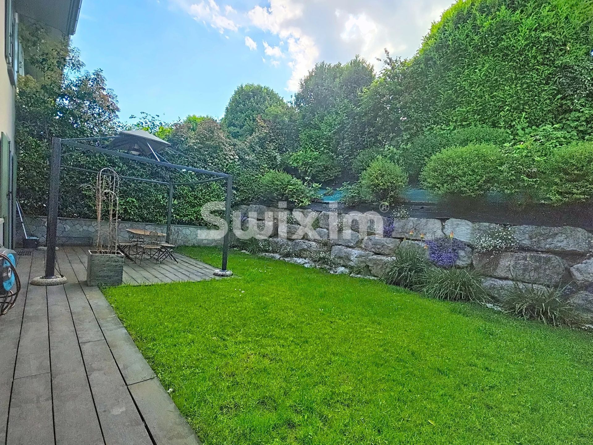 maison 5 Pièces en vente sur Divonne-les-Bains (01220)