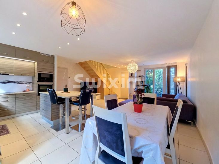 Vente Maison Divonne-les-Bains 5&nbsp;Pièces 128&nbsp;m²