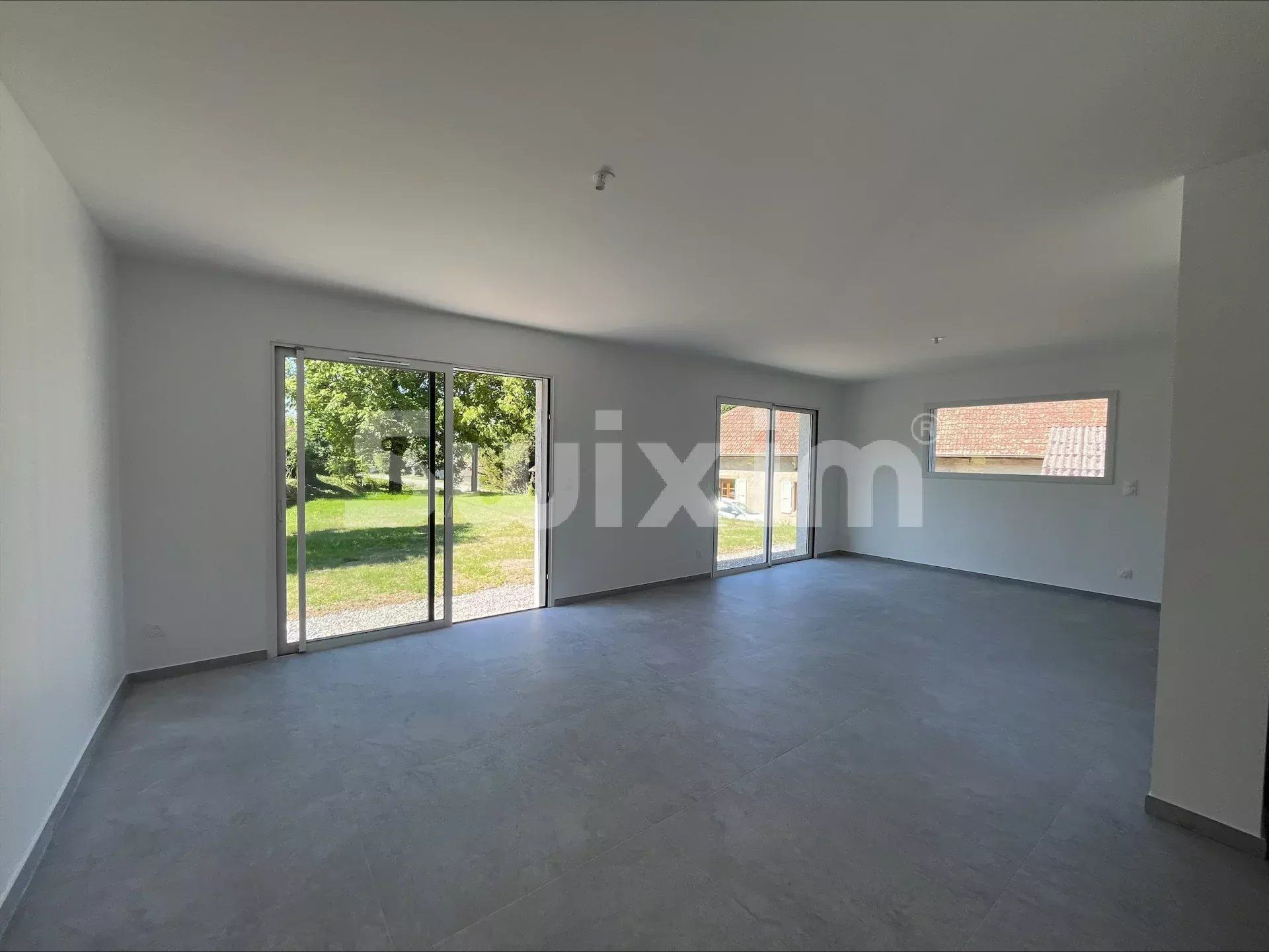 Maison 5 pièces 106 m² · à Ruffieux · 105,9 m² · 385 000 €