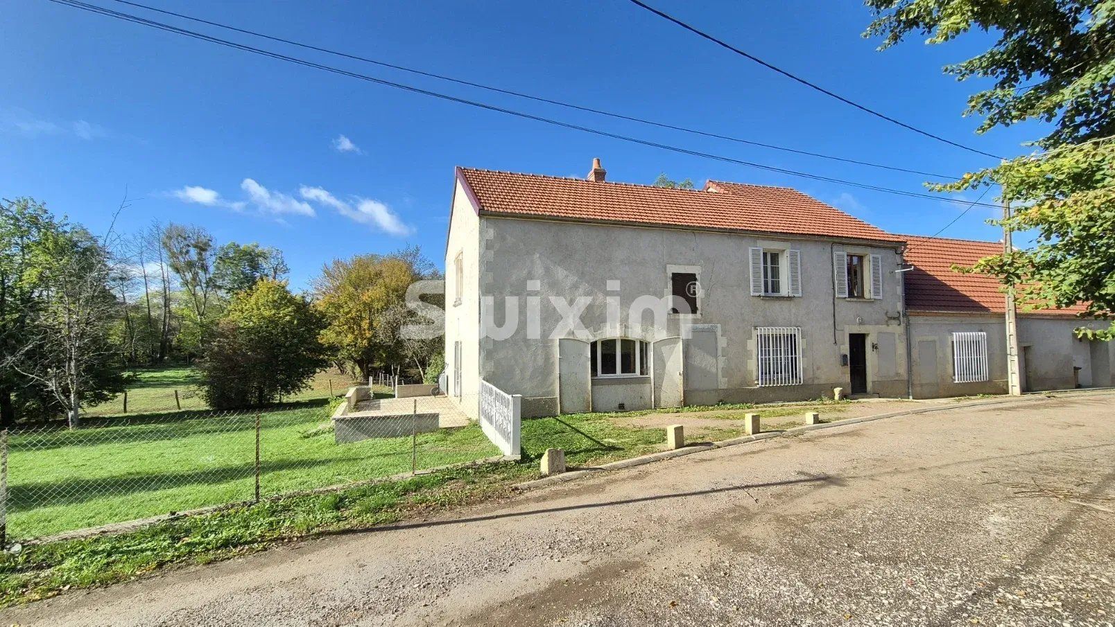property 8 Rooms for sale on Brinon-sur-Beuvron (58420)