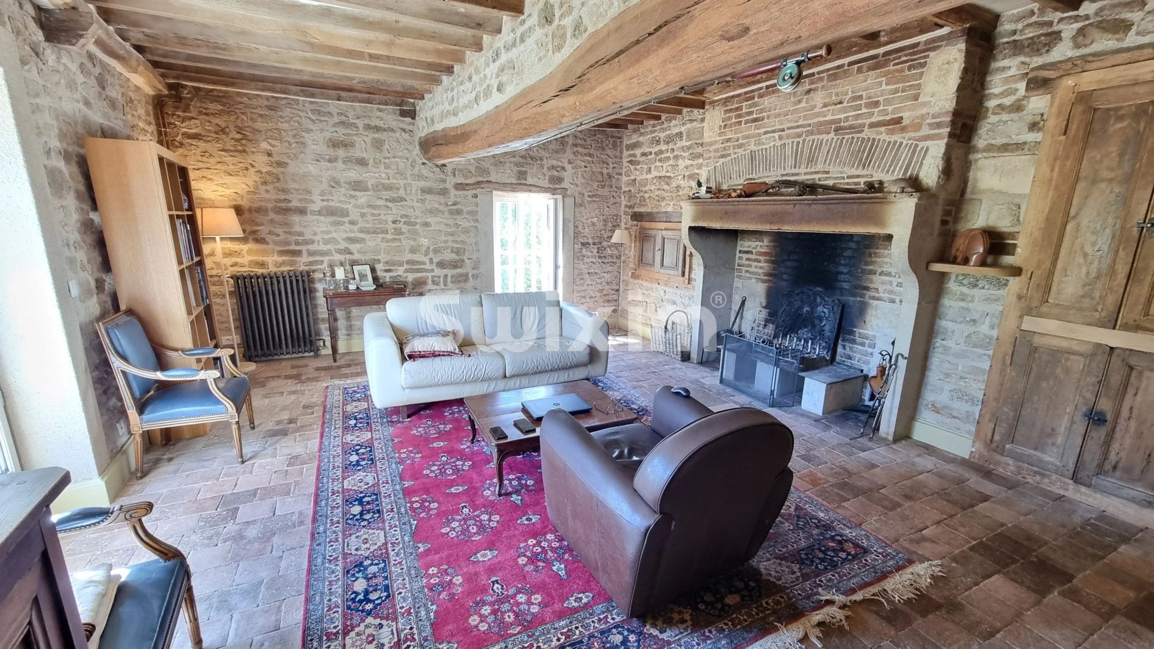 property 8 Rooms for sale on Brinon-sur-Beuvron (58420)