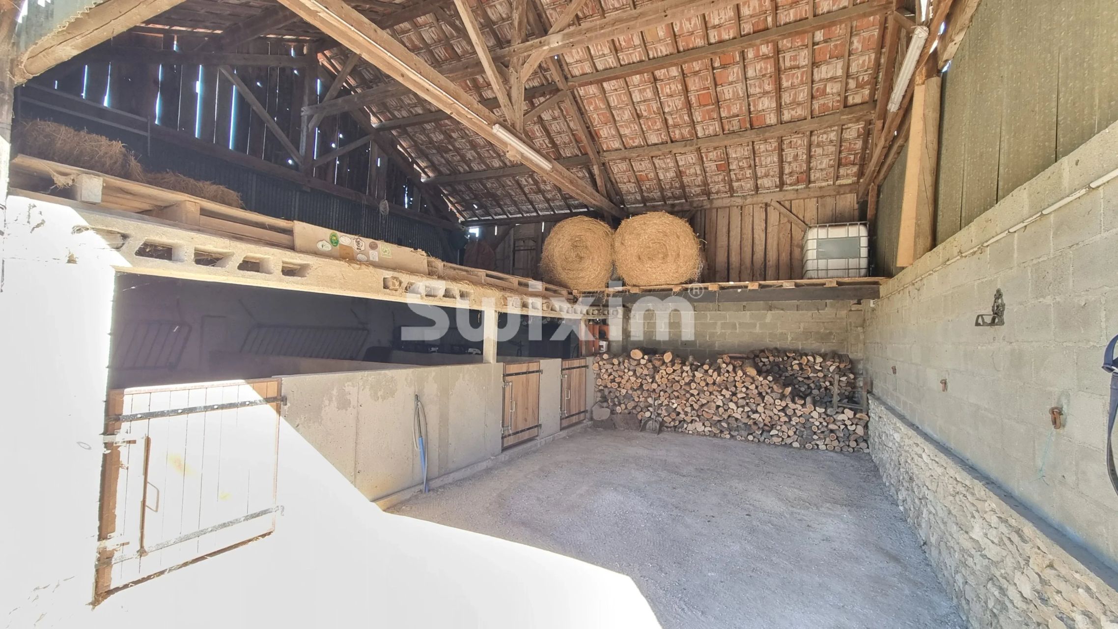 property 8 Rooms for sale on Brinon-sur-Beuvron (58420)