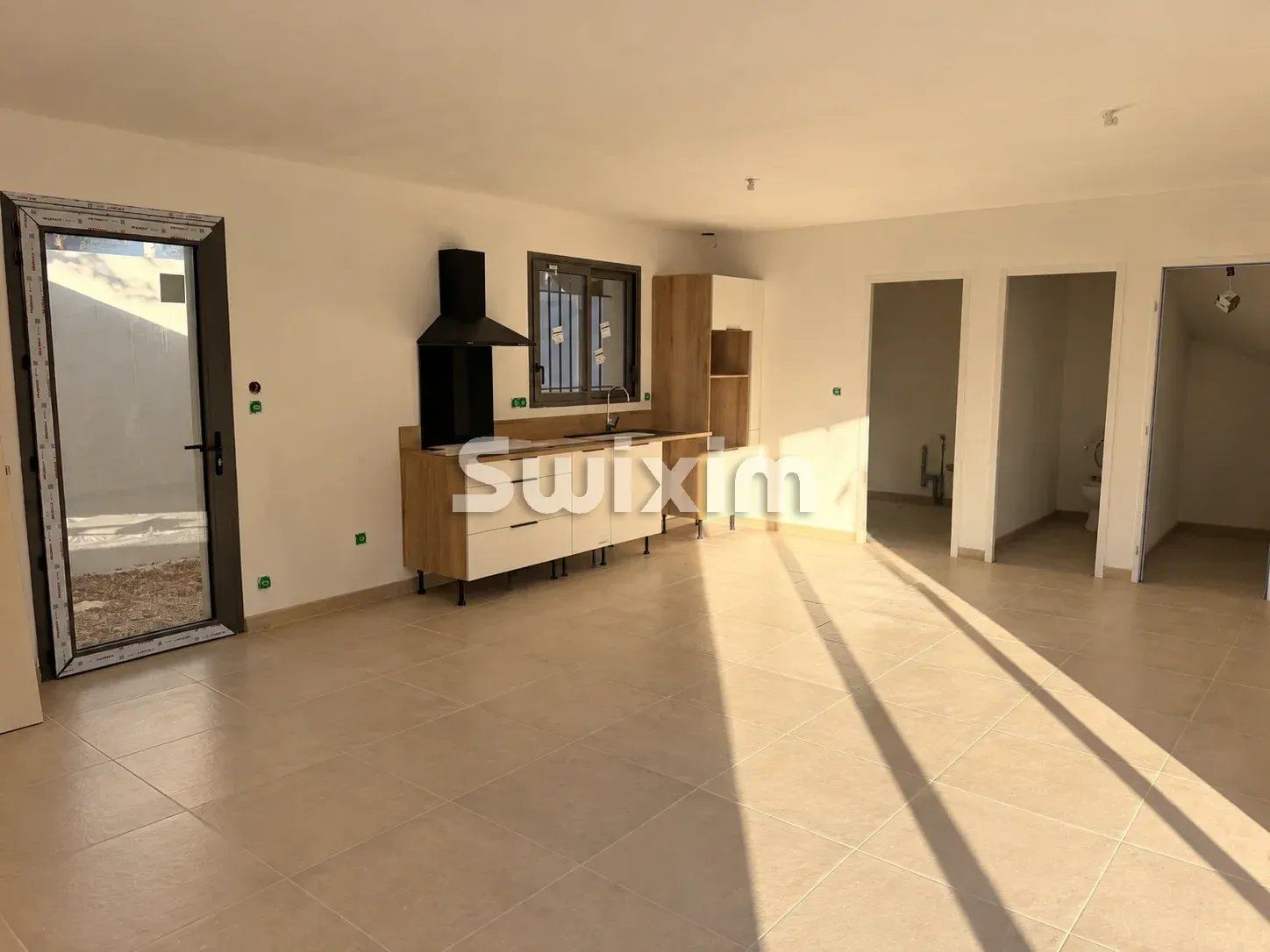 house 4 Rooms for rent on Camaret-sur-Aigues (84850)