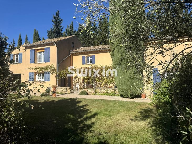 Vente Maison Valréas 7&nbsp;Pièces 223&nbsp;m²