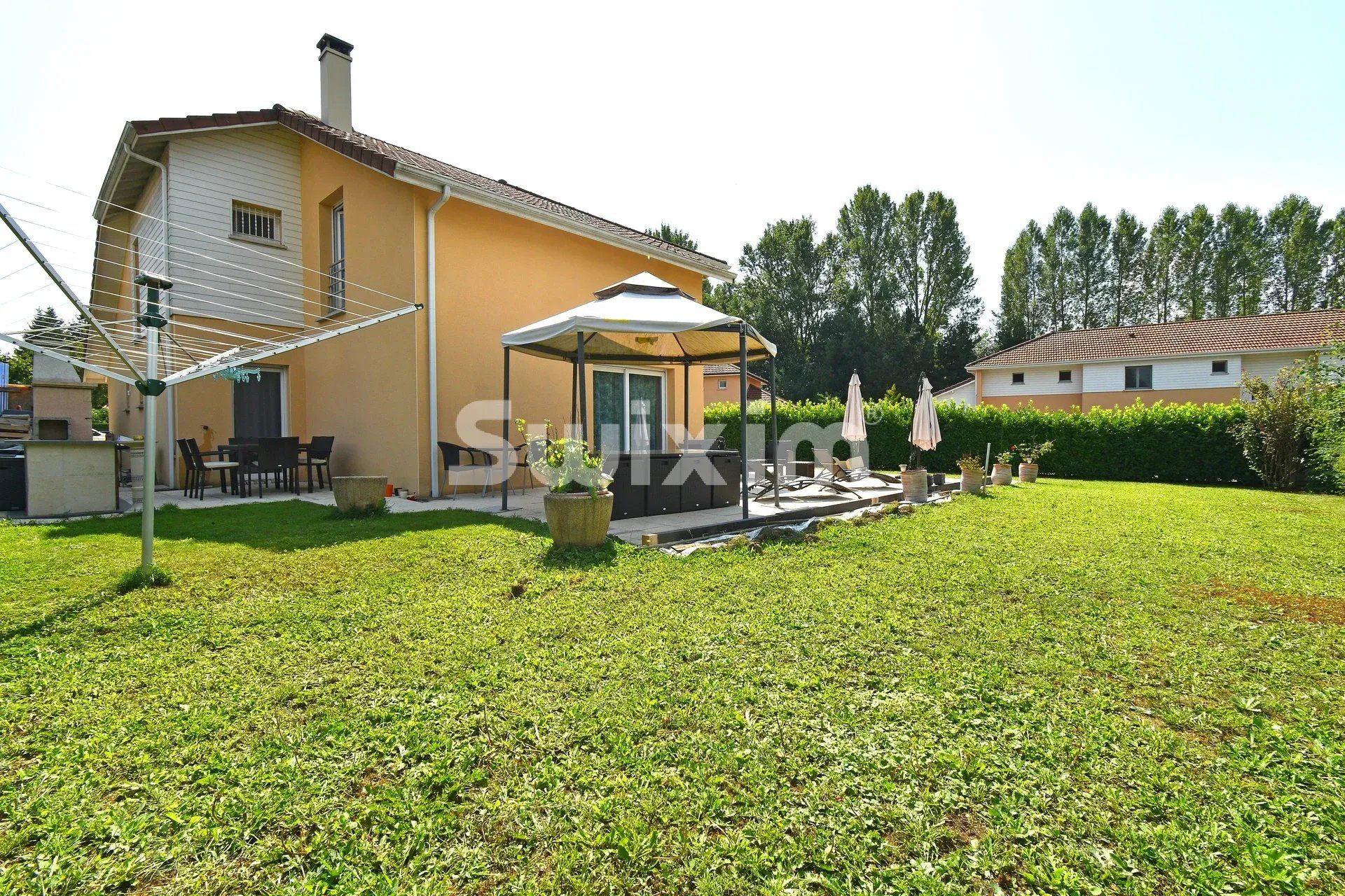Sale House Ornex 7&nbsp;Rooms 146&nbsp;m²