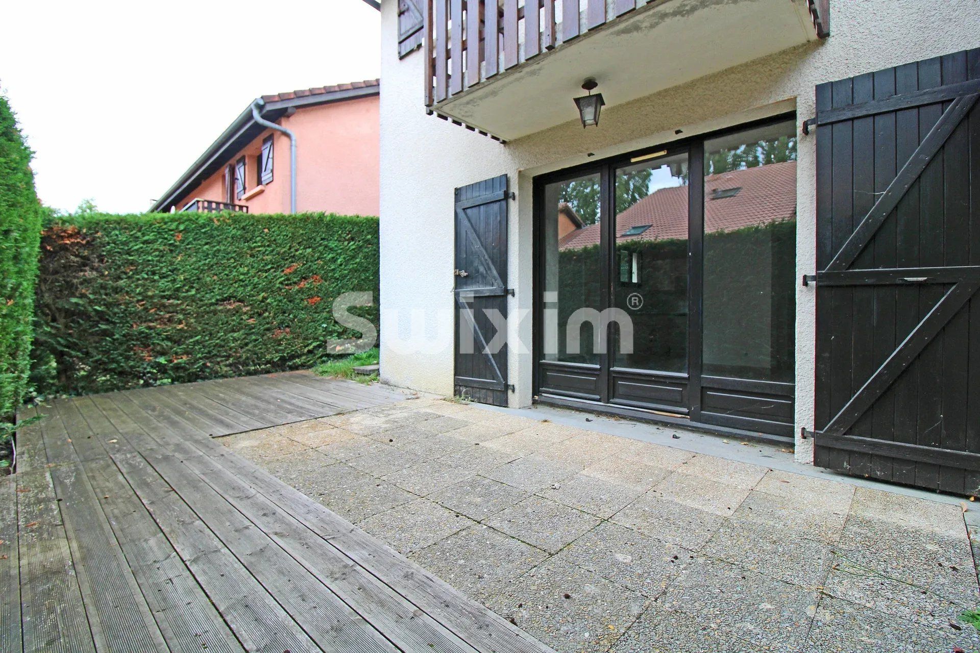 Sale House Ferney-Voltaire 5&nbsp;Rooms 97.46&nbsp;m²