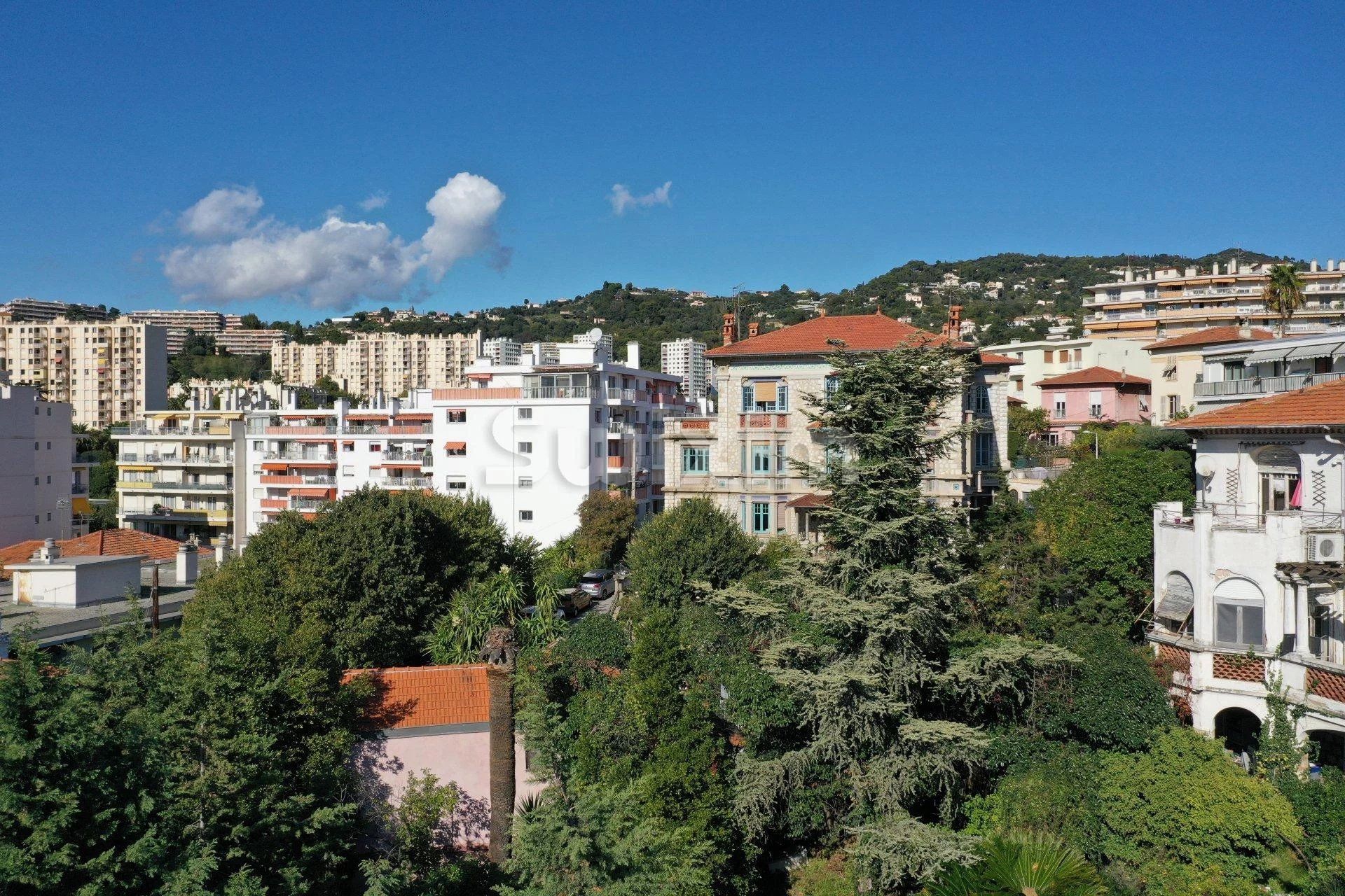 Vente Appartement 55m² 2 Pièces à Nice (06000) - Swixim