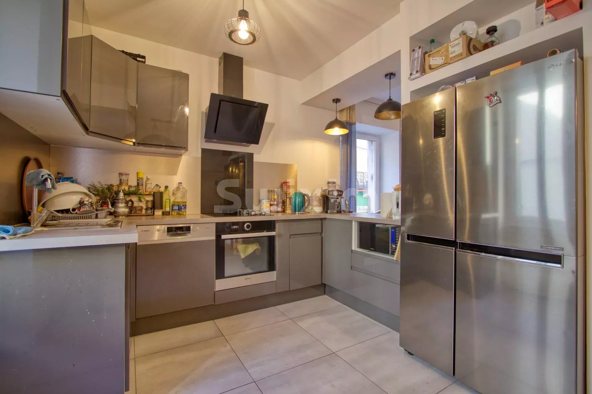 building 22 Rooms for sale on Bessèges (30160)