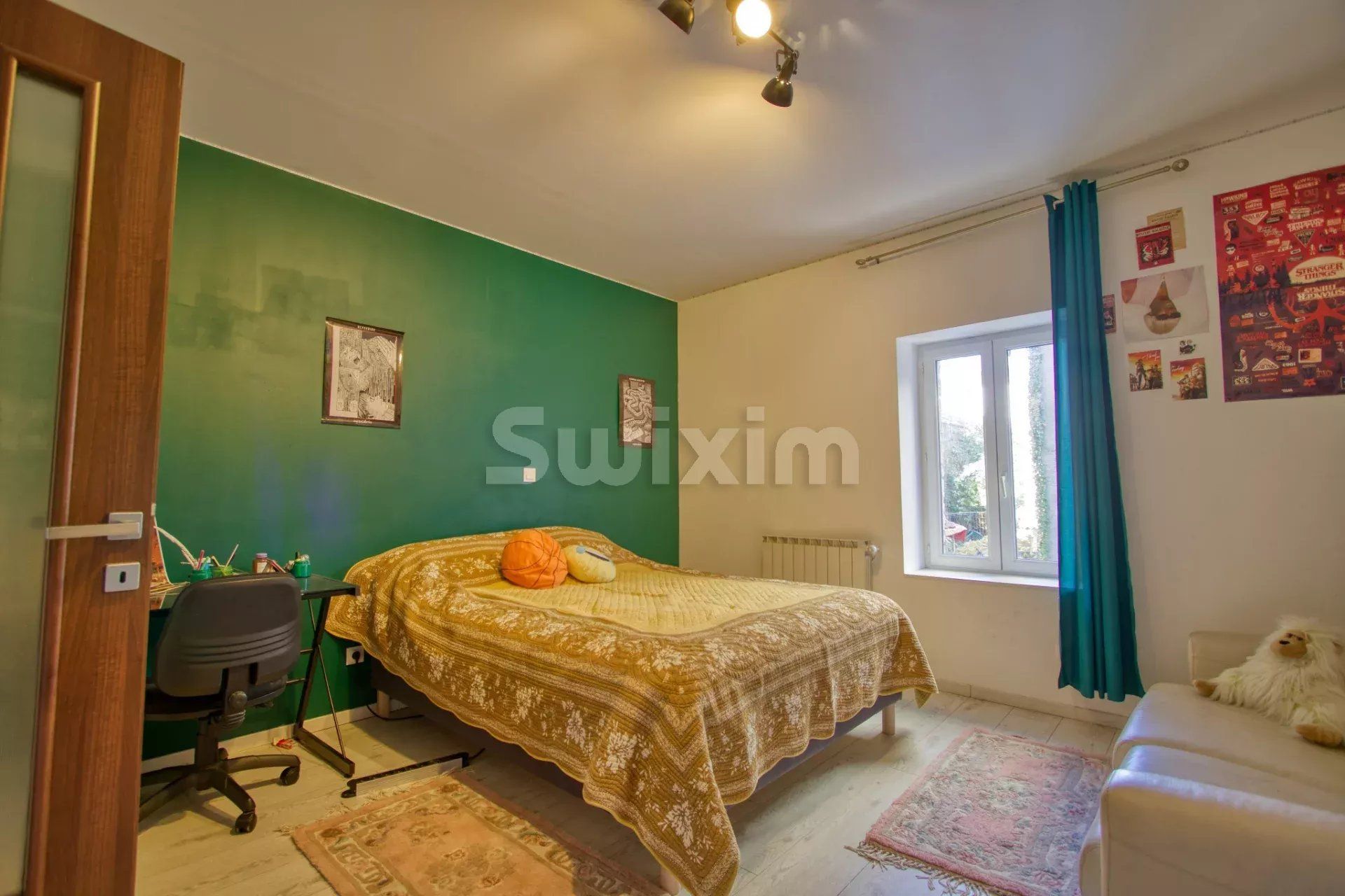 building 22 Rooms for sale on Bessèges (30160)