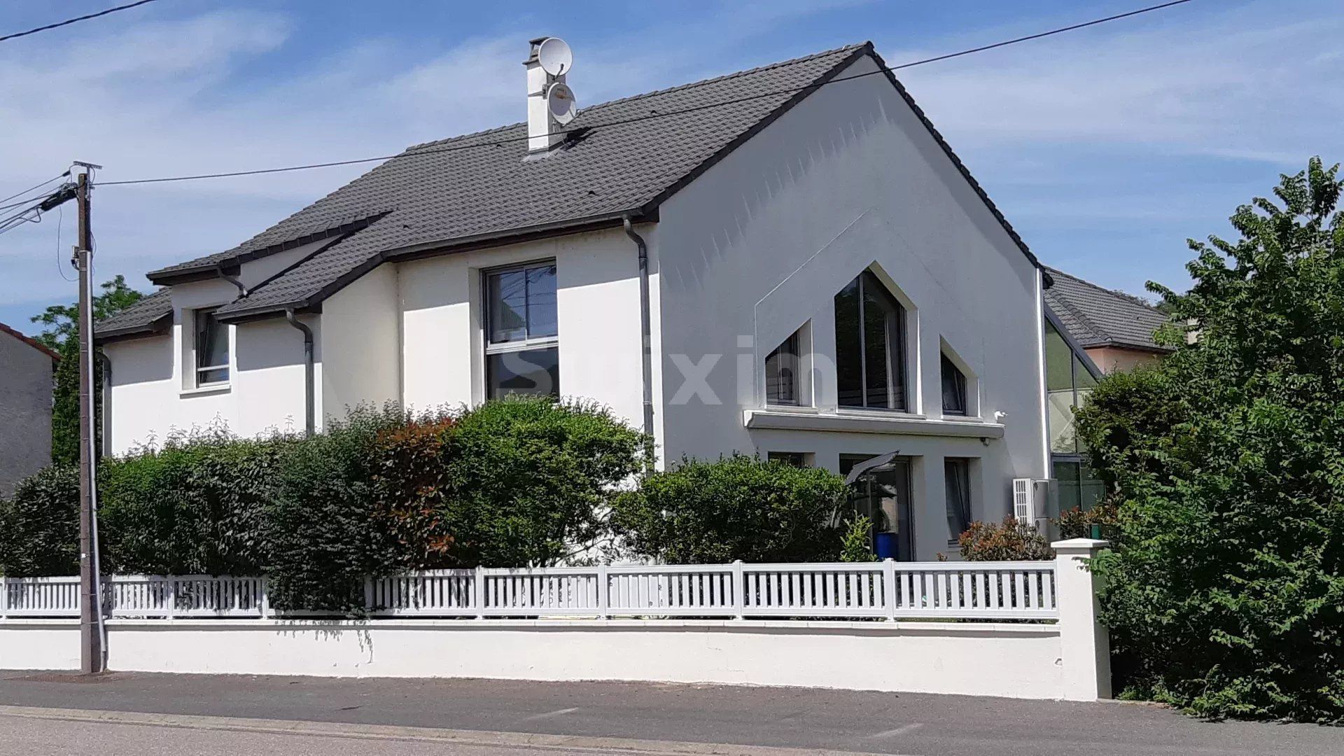 detached house 7 Rooms for sale on Flavigny-sur-Moselle (54630)