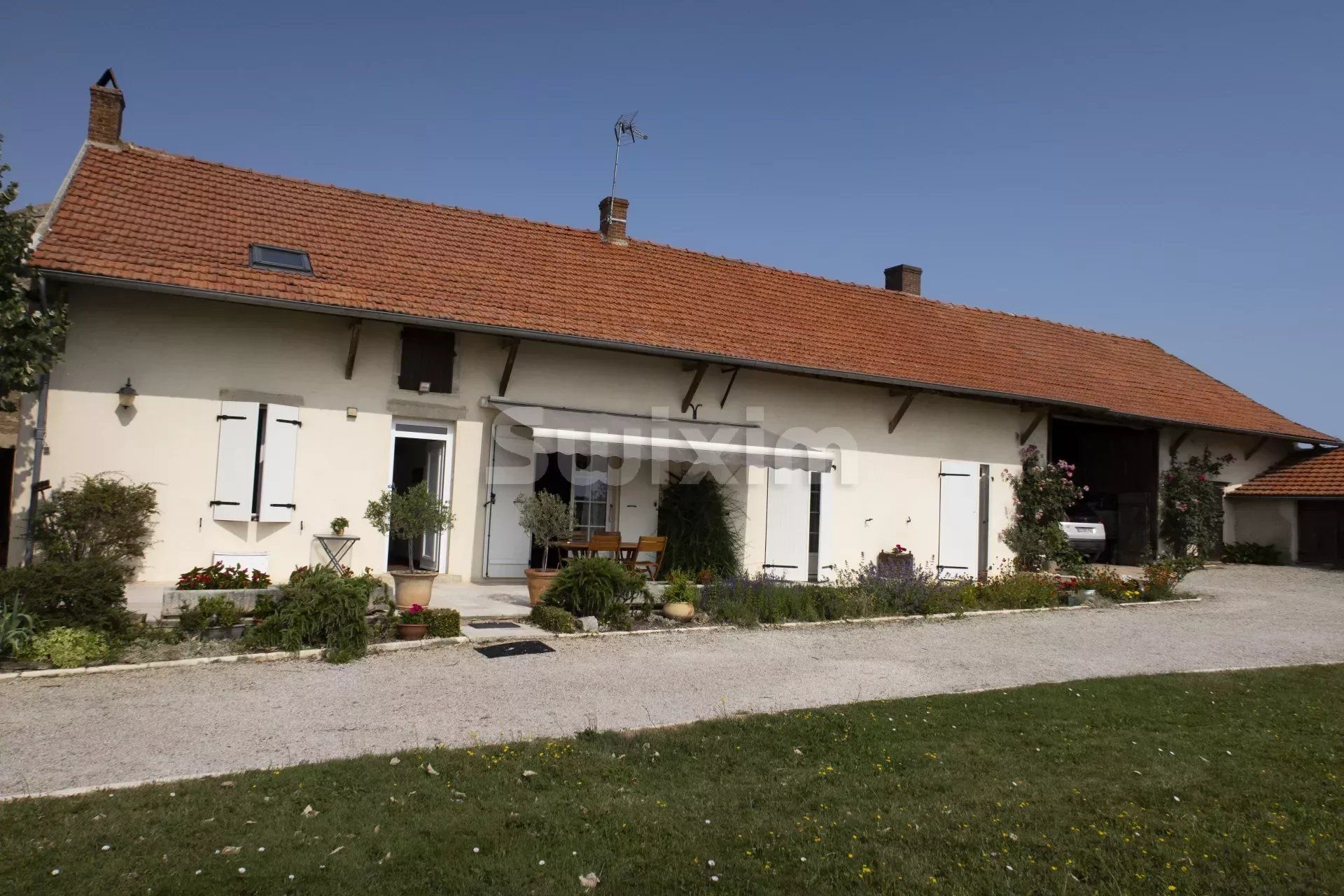 Vente Maison 169m² 6 Pièces à Saint-Gervais-en-Vallière (71350) - Swixim