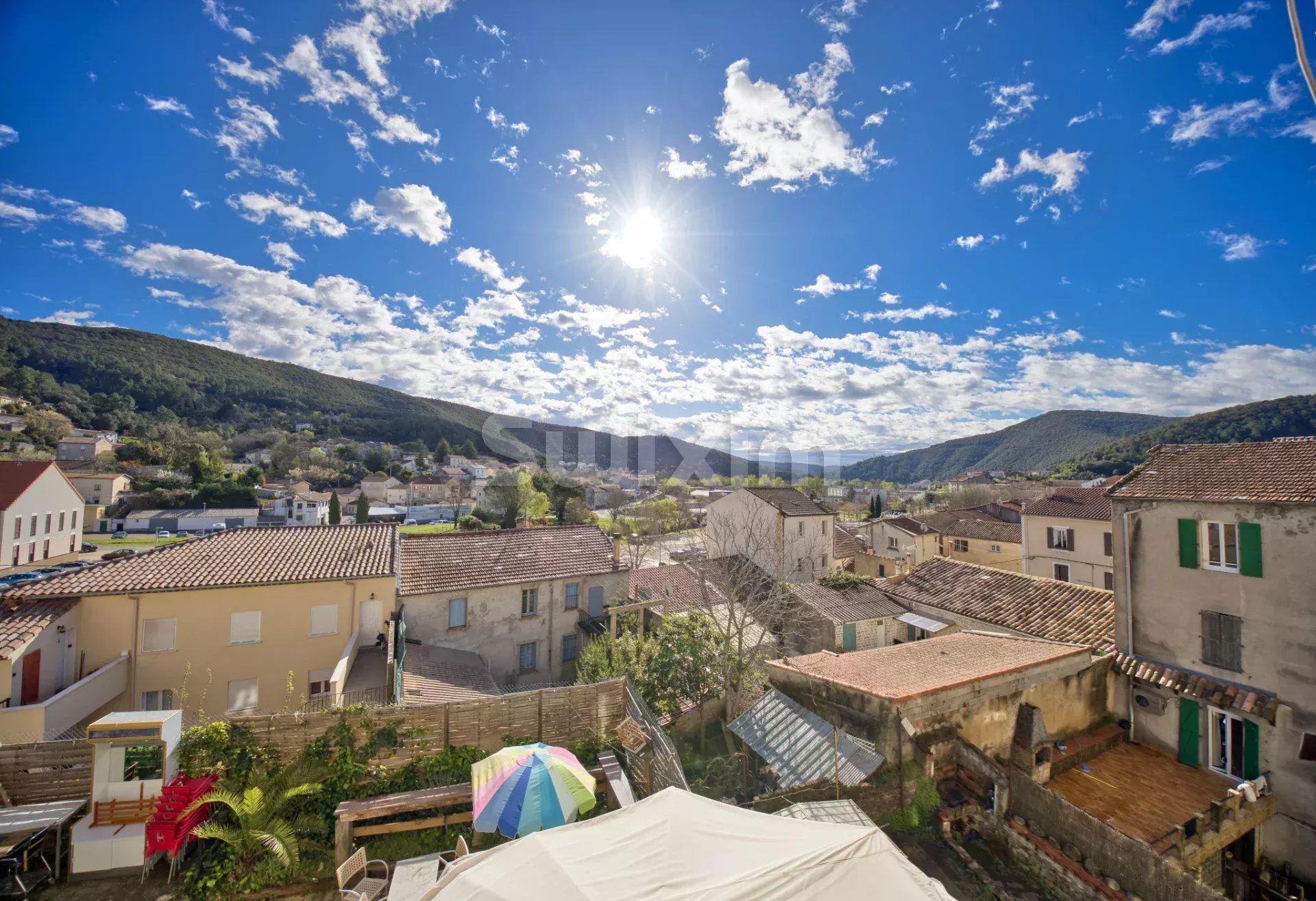 casa 5 Quartos para venda sobre Alès (30100)