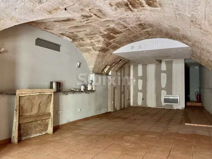 Vente Commerce Uzès 50 m²