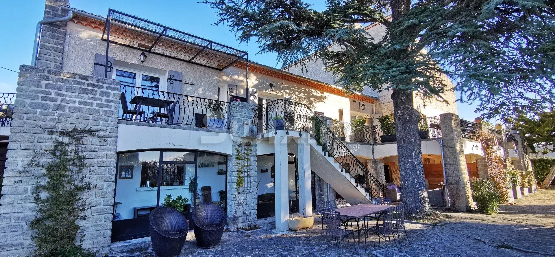 casa 12 Quartos para venda sobre Vacqueyras (84190)