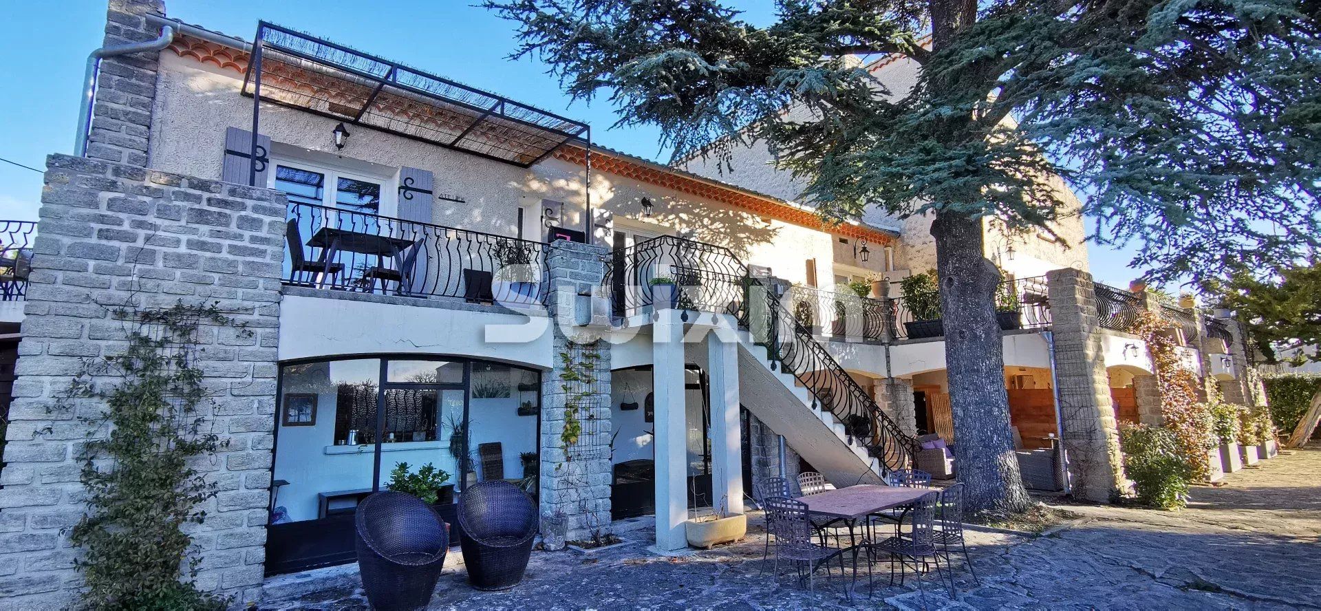 casa 12 Quartos para venda sobre Vacqueyras (84190)