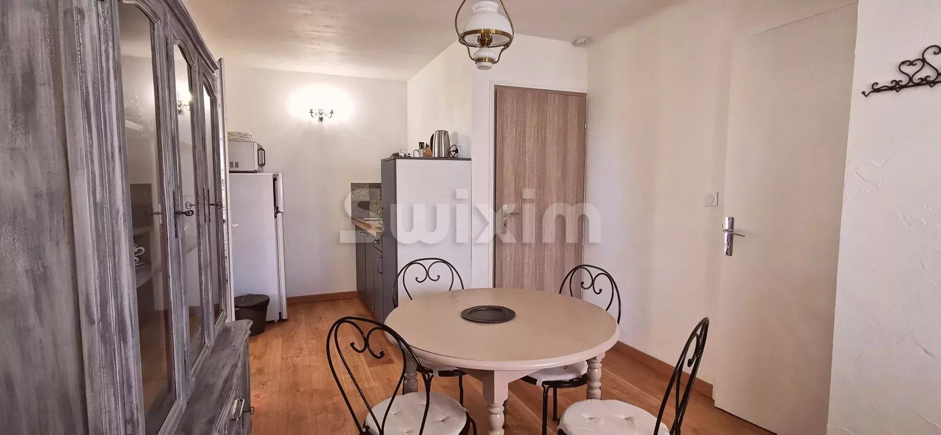 casa 12 Quartos para venda sobre Vacqueyras (84190)