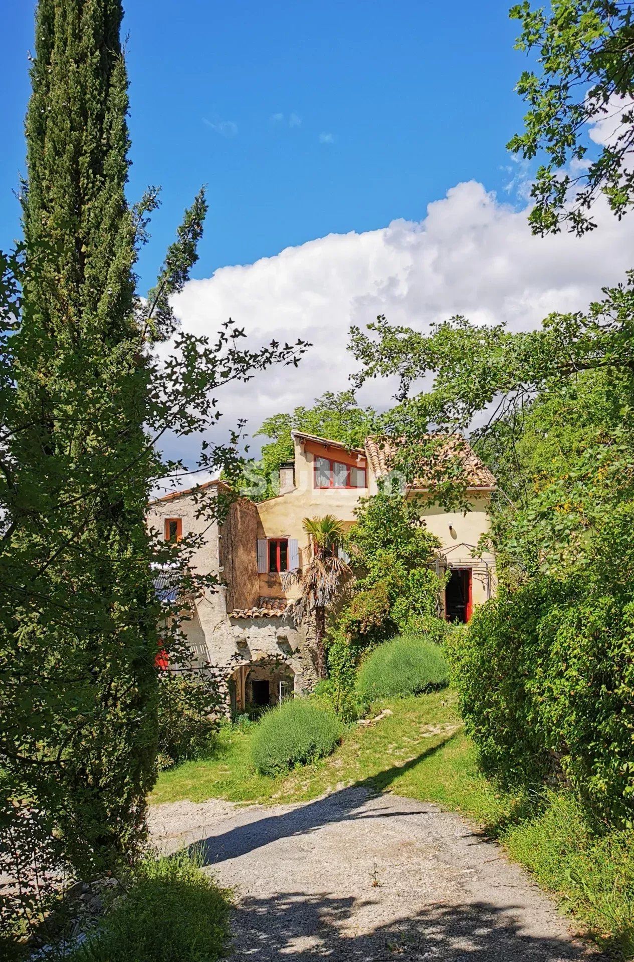 maison 11 Pièces en vente sur Nyons (26110)