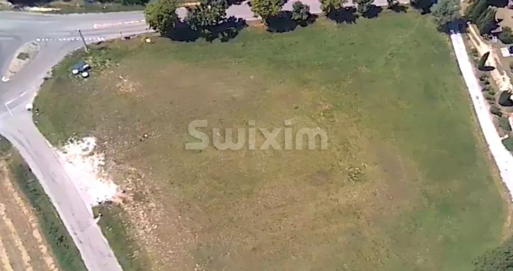 buildable land for sale on Pont-de-Barret (26160) Sale Buildable land Pont-de-Barret 402 m²